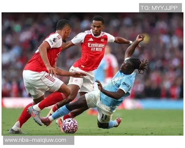 英超最新动态阿森纳领先曼联追平曼城争夺激烈