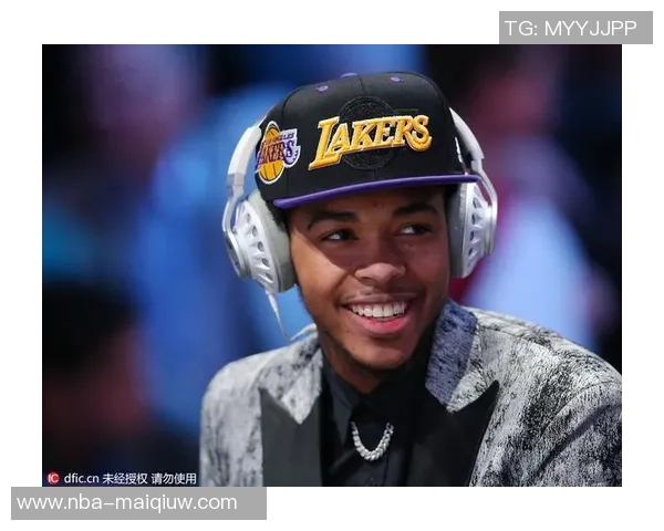 英格拉姆自信回应KD比较称自己传球能力略胜一筹 英格拉姆自信回应KD比较称自己传球能力略胜一筹