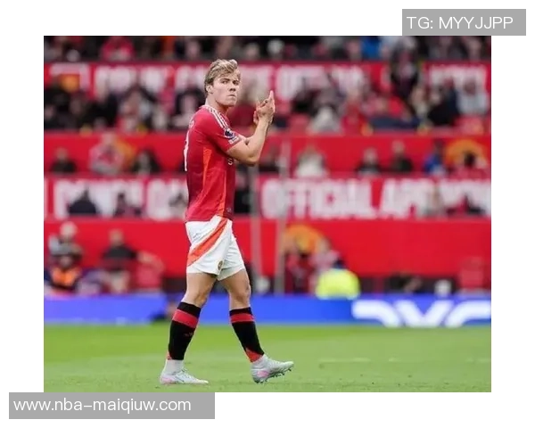 霍伊伦展现出超越卢卡库的决定性与潜力引发热议