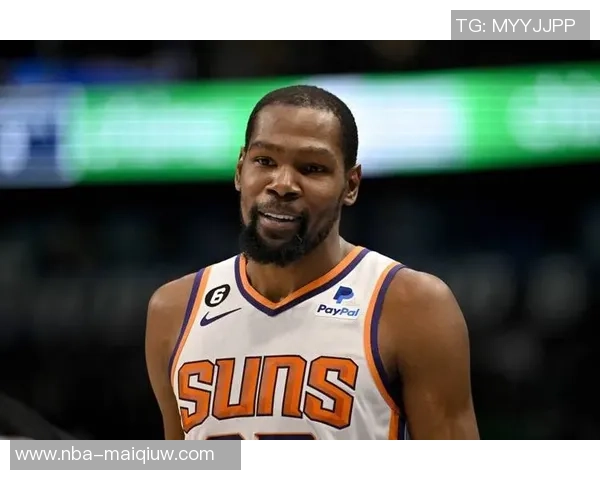 KD认为文班应更多在篮筐附近打球而非外线发挥其真正实力