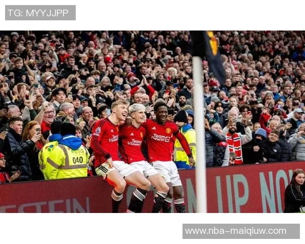 阿森纳主场失利遭热刺逆转曼联与埃弗顿战平再添波折 阿森纳主场失利遭热刺逆转曼联与埃弗顿战平再添波折