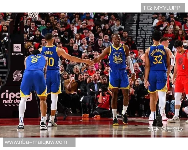 开拓者逆袭勇士三分火力全开命中率大幅提升创佳绩