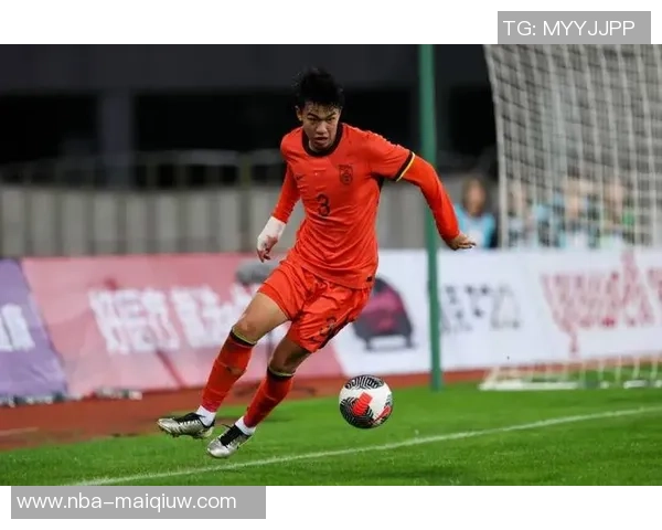 国足U22熊猫杯强阵出击王钰栋领衔王博豪依木兰入选