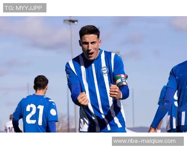 赫伊森以20岁223天的年龄成为西甲历史上最年轻进球后卫