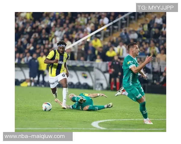 恩内斯里被推荐至尤文费内巴切愿意外租球员 恩内斯里被推荐至尤文费内巴切愿意外租球员